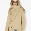 Trenchcoat s kapucí Trenchcoat s kapucí