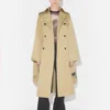Trenchcoat s kapucí Trenchcoat s kapucí
