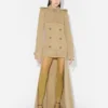 Trenchcoat s výřezy Trenchcoat s výřezy